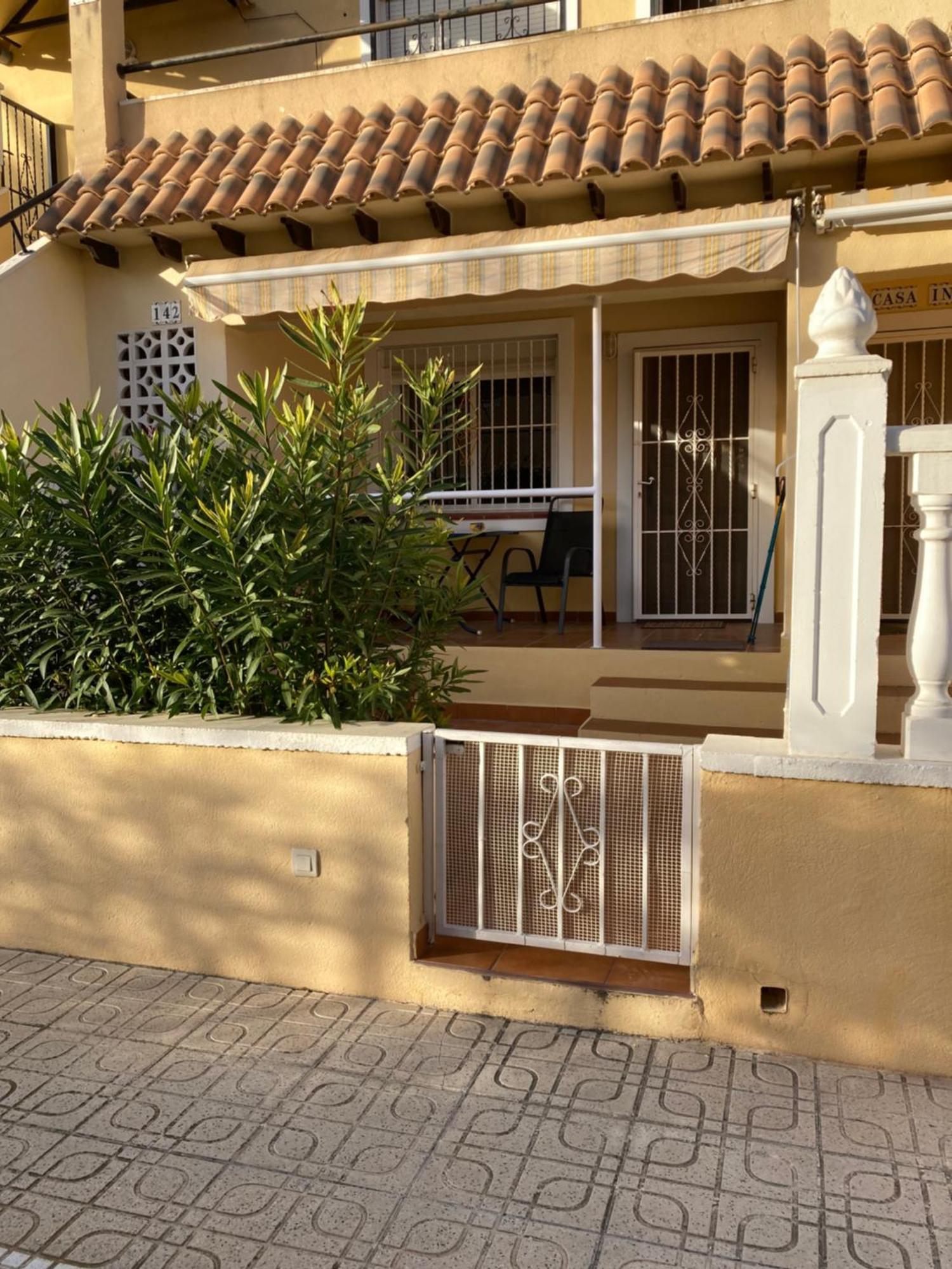 Villa Martin Secure Complex Two Bed Apartment With Access To Six Pools San Miguel De Salinas Bagian luar foto
