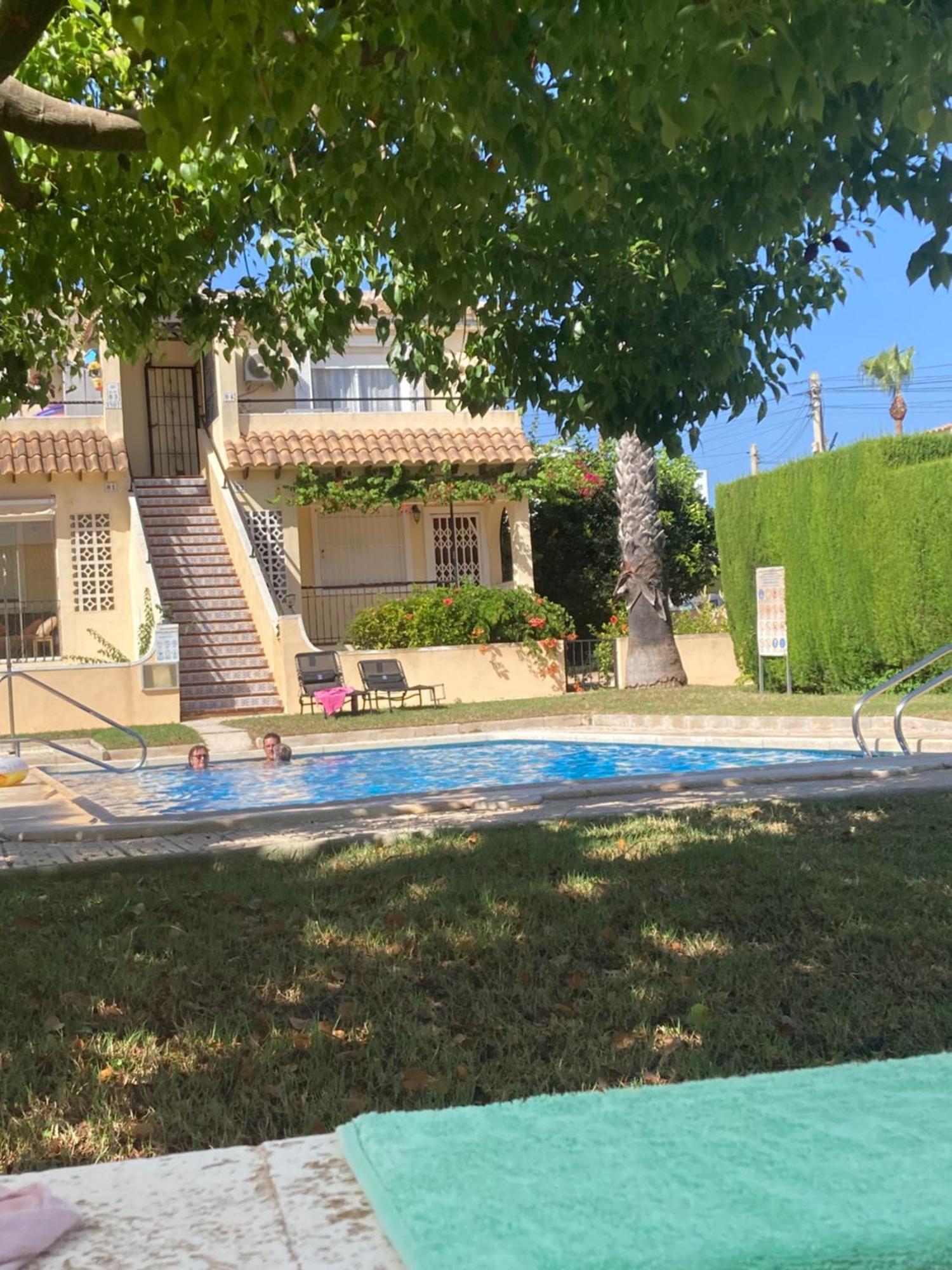 Villa Martin Secure Complex Two Bed Apartment With Access To Six Pools San Miguel De Salinas Bagian luar foto